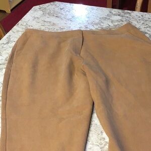 Tommy Bahama washed silk capris size 12